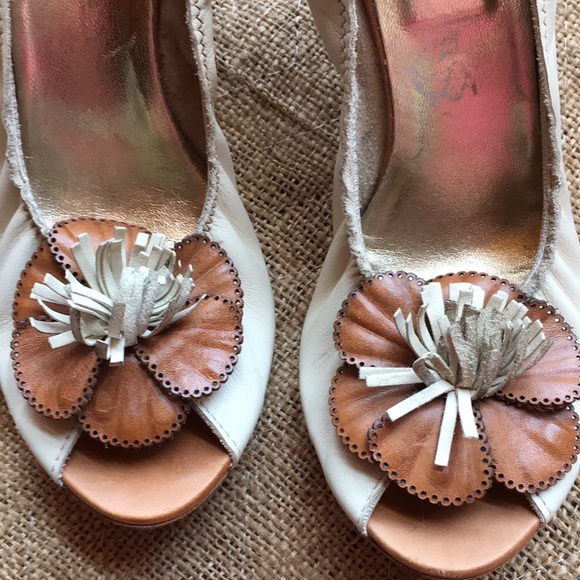 Romano High Heel Beautiful Shoe - Picture 2 of 5